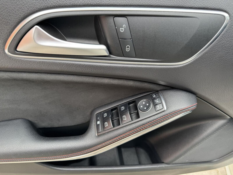 Mercedes-Benz A 220 d 4MATIC AMG