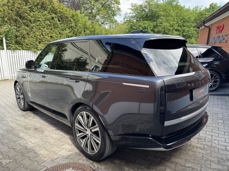 Land Rover Range Rover D300 Autobiography