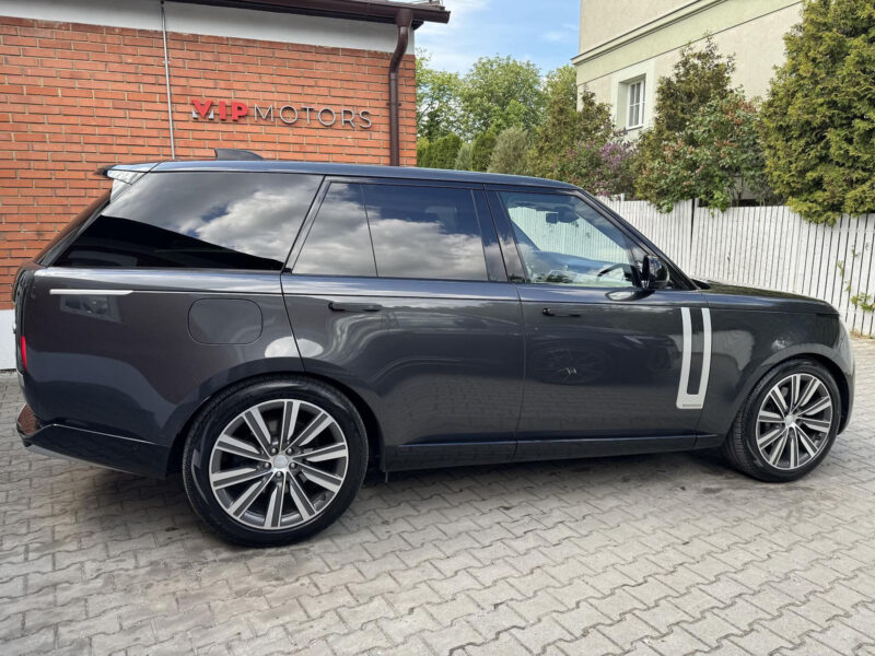 Land Rover Range Rover D300 Autobiography
