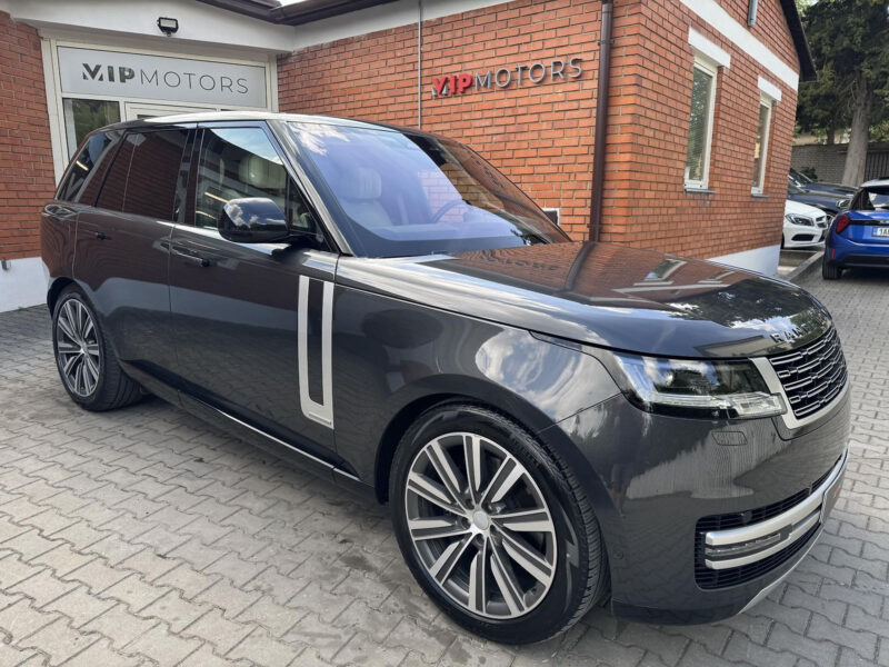 Land Rover Range Rover D300 Autobiography