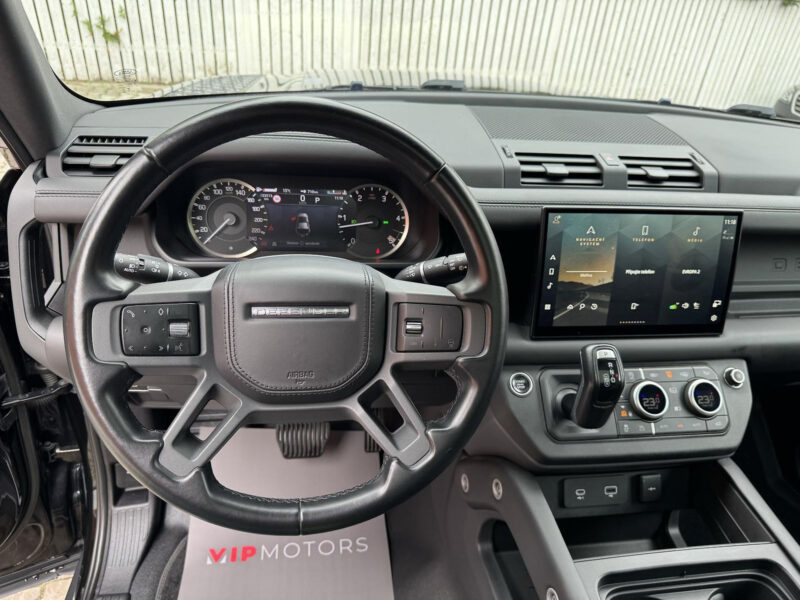 Land Rover Defender D300 R-Dynamic