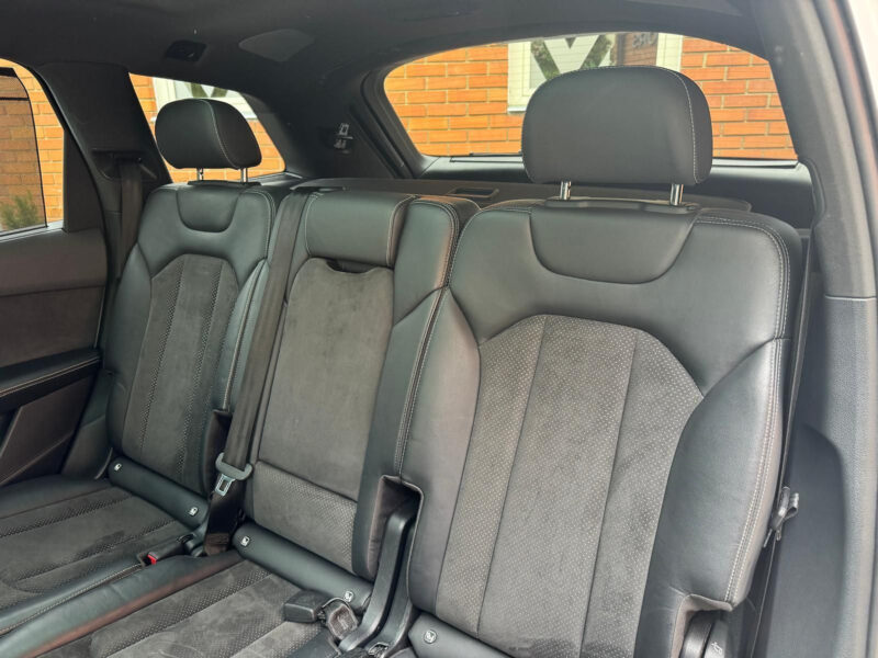 Audi Q7 3.0 TDI quattro S line