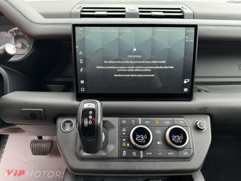 Land Rover Defender D300 R-Dynamic
