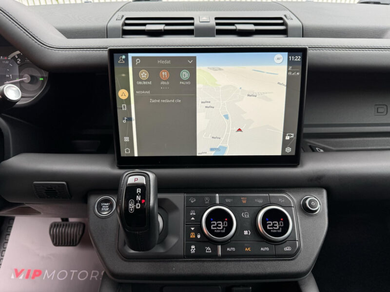 Land Rover Defender D300 R-Dynamic