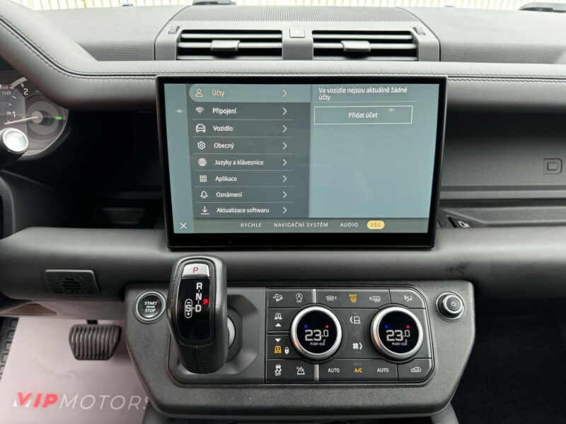 Land Rover Defender D300 R-Dynamic
