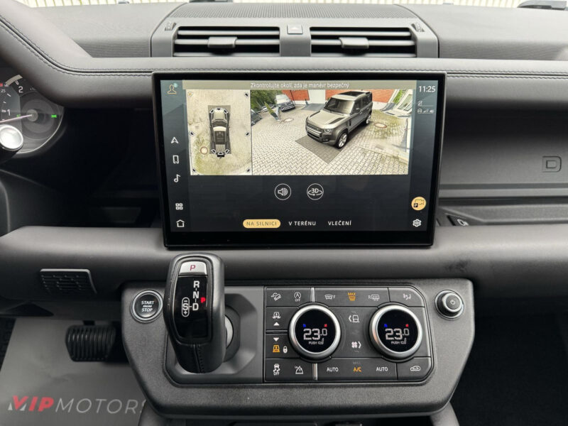 Land Rover Defender D300 R-Dynamic