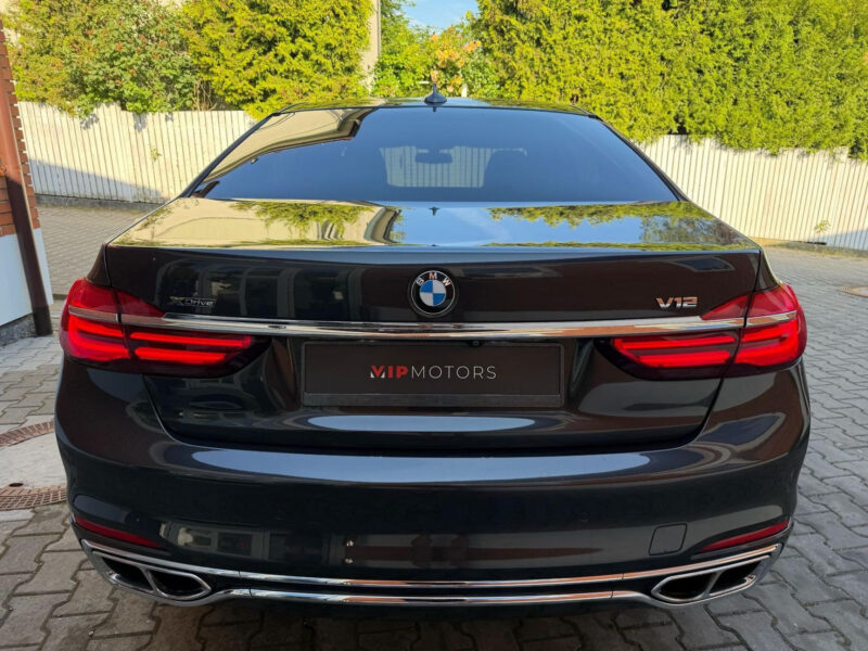 BMW 760Li xDrive V12 Individual