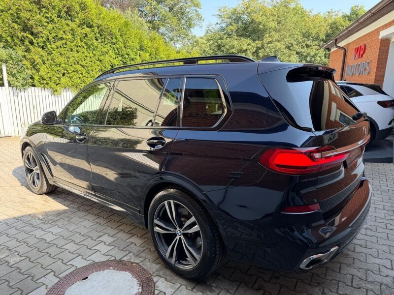 BMW X7 xDrive40d, Individual, M paket, masáže, R21, Bowers & Wilkins
