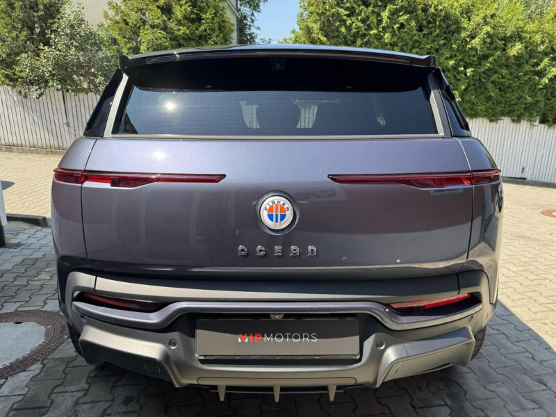 Fisker Ocean Extreme 420 kW, Solární panoramatická střecha, R22