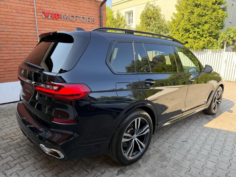 BMW X7 xDrive40d, Individual, M paket, masáže, R21, Bowers & Wilkins