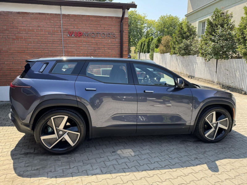 Fisker Ocean Extreme 420 kW, Solární panoramatická střecha, R22