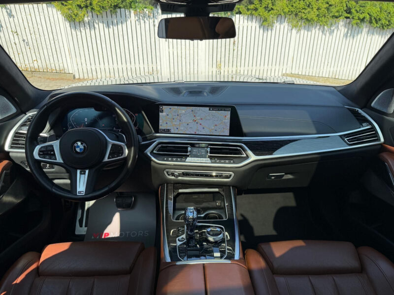 BMW X7 xDrive40d, Individual, M paket, masáže, R21, Bowers & Wilkins