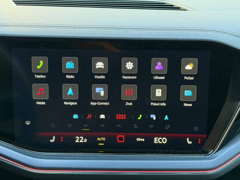 Volkswagen Touareg 3.0 TDI R-Line 210 kW, R22, DCC, Noční vidění