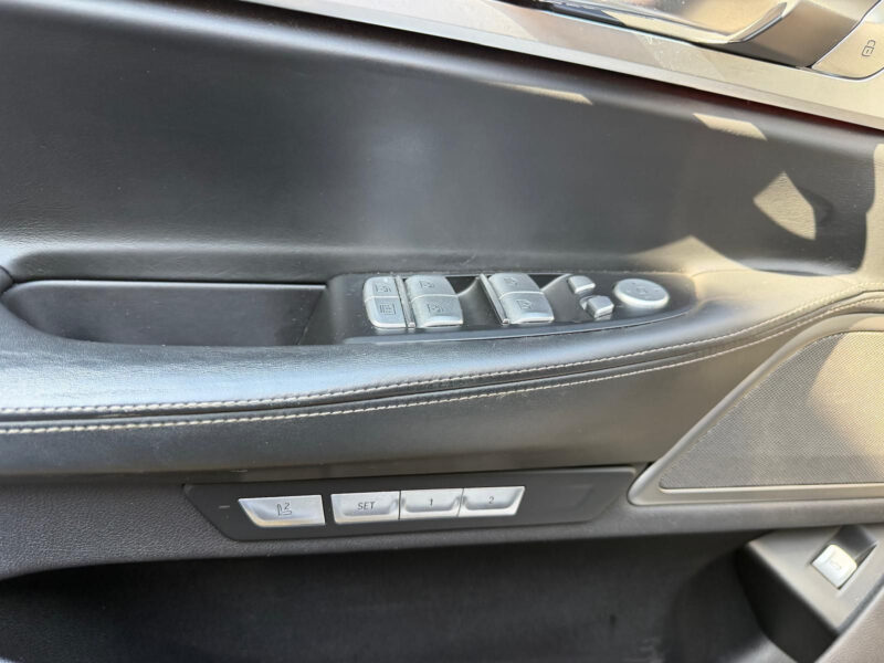 BMW 740d xDrive, Individual, R20, Laser, Harman Kardon