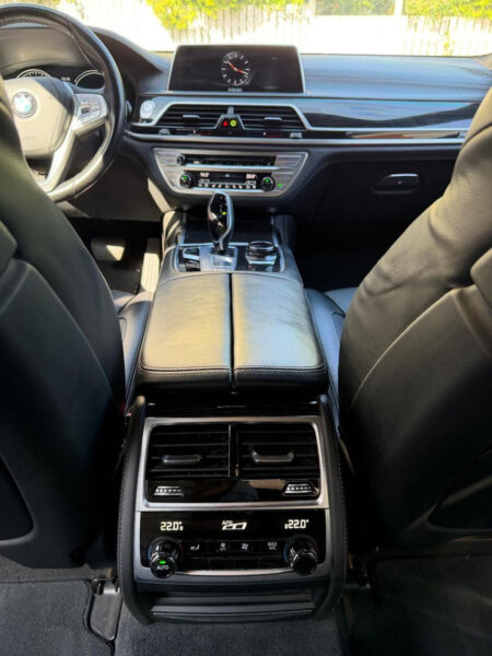BMW 740d xDrive, Individual, R20, Laser, Harman Kardon