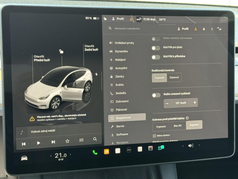 Tesla Model Y Long Range AWD 378 kW, Panorama, Tažné zařízení