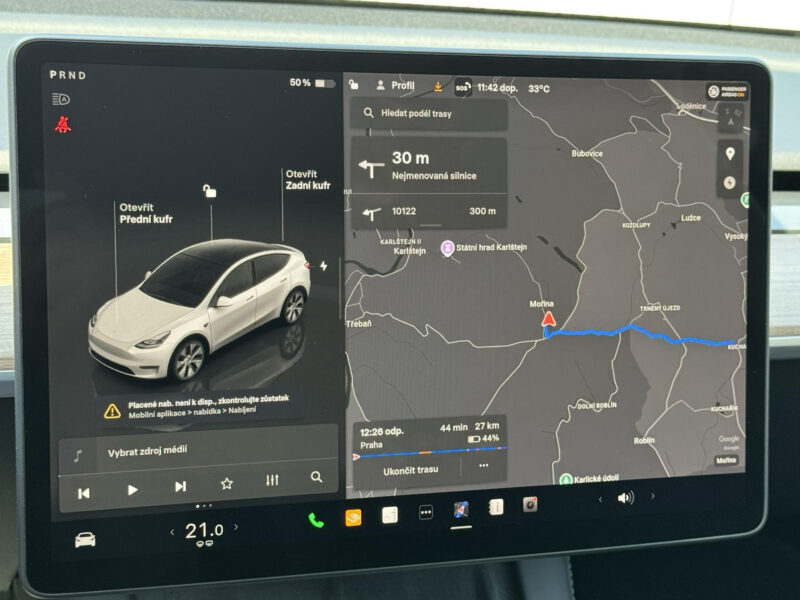 Tesla Model Y Long Range AWD 378 kW, Panorama, Tažné zařízení