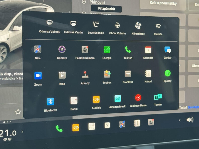 Tesla Model Y Long Range AWD 378 kW, Panorama, Tažné zařízení