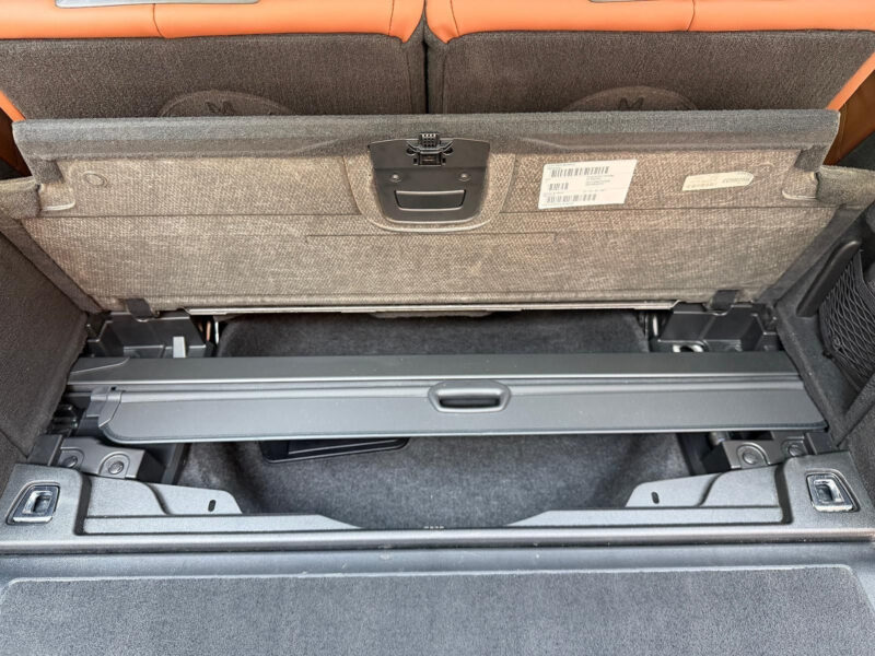 BMW X7 xDrive40d, Individual, M paket, masáže, R21, Bowers & Wilkins