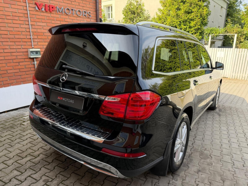 Mercedes-Benz GL 350 CDI 4MATIC, AMG paket, AIRMATIC, panorama, 7 míst