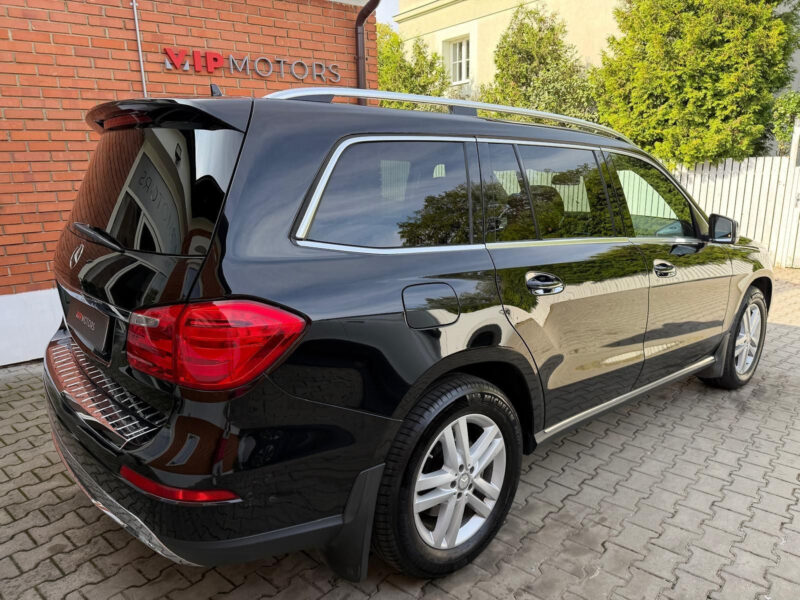 Mercedes-Benz GL 350 CDI 4MATIC, AMG paket, AIRMATIC, panorama, 7 míst