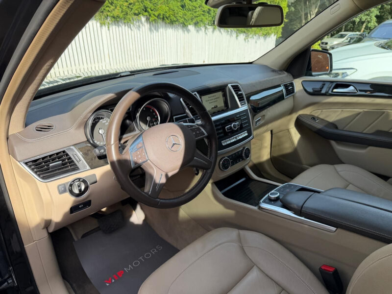 Mercedes-Benz GL 350 CDI 4MATIC, AMG paket, AIRMATIC, panorama, 7 míst