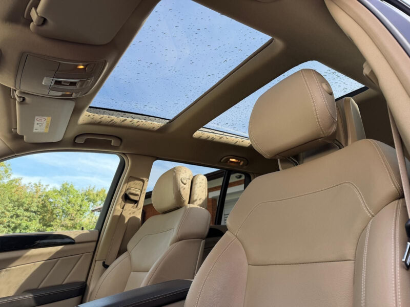 Mercedes-Benz GL 350 CDI 4MATIC, AMG paket, AIRMATIC, panorama, 7 míst