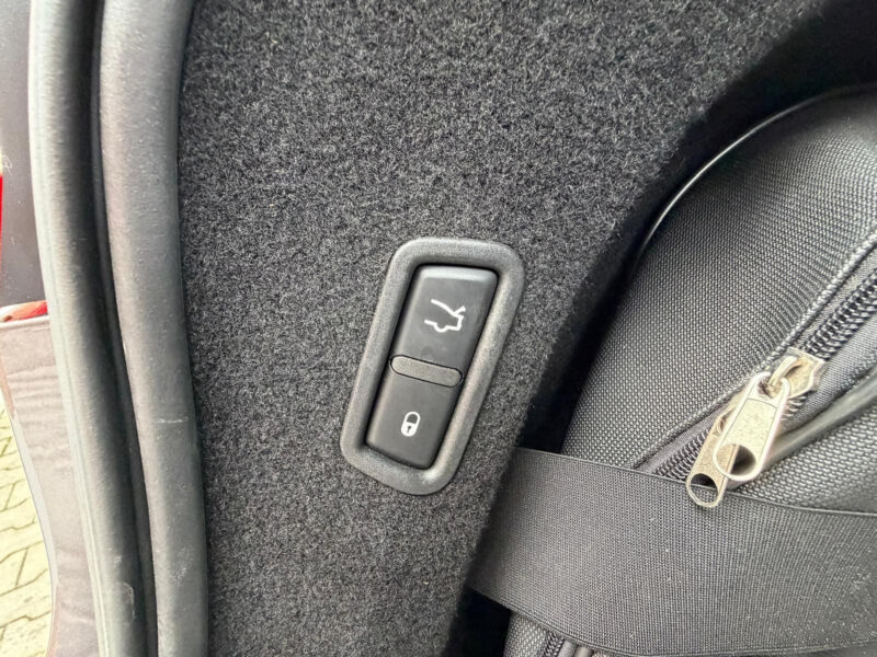 Maserati Levante SQ4, 4×4, Harman Kardon, R21, vzduchový podvozek
