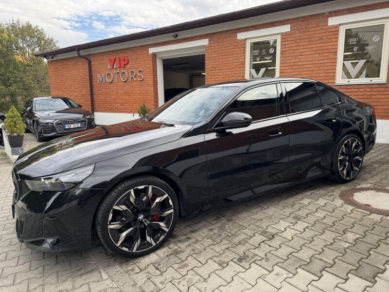 BMW 540d xDrive, M Sport Pro, R21, Bowers & Wilkins, záruka BMW