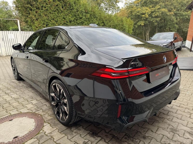 BMW 540d xDrive, M Sport Pro, R21, Bowers & Wilkins, záruka BMW